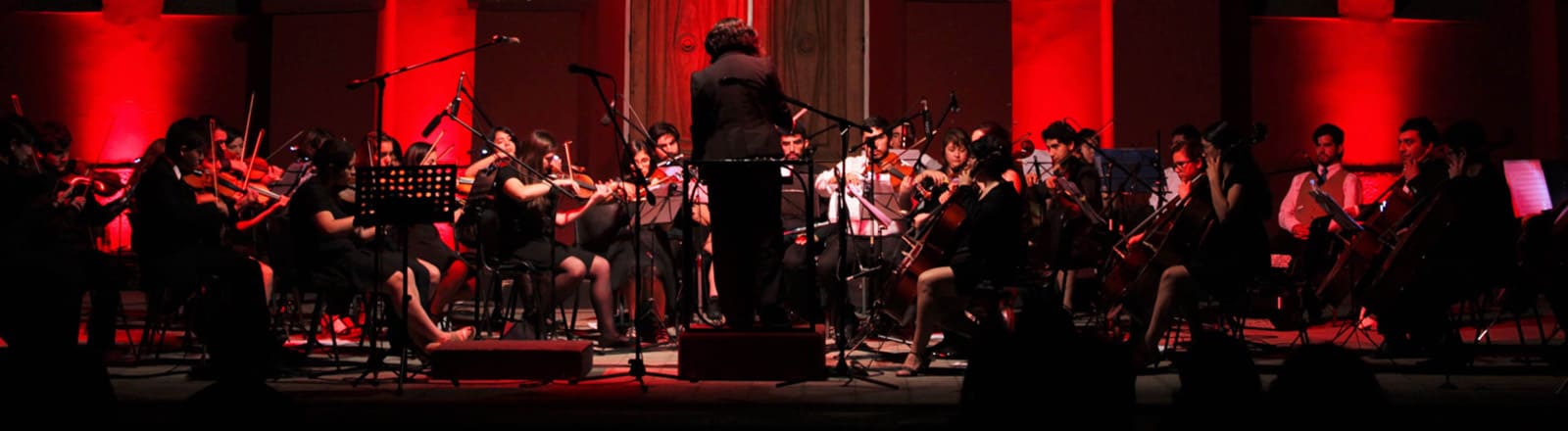 Orquesta sinfónica juvenil de puente alto, estrenó obras en el centro cultural montecarmelo