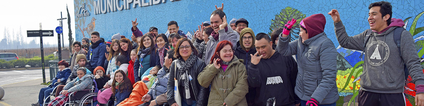 “Centro de Integración María Isabel” visita los Mosaicos de Puente Alto